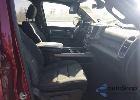 2019 Ram 1500 Big Horn/Lone Star z USA, uszkodzony, nr VIN 1C6RREBTXKN847932